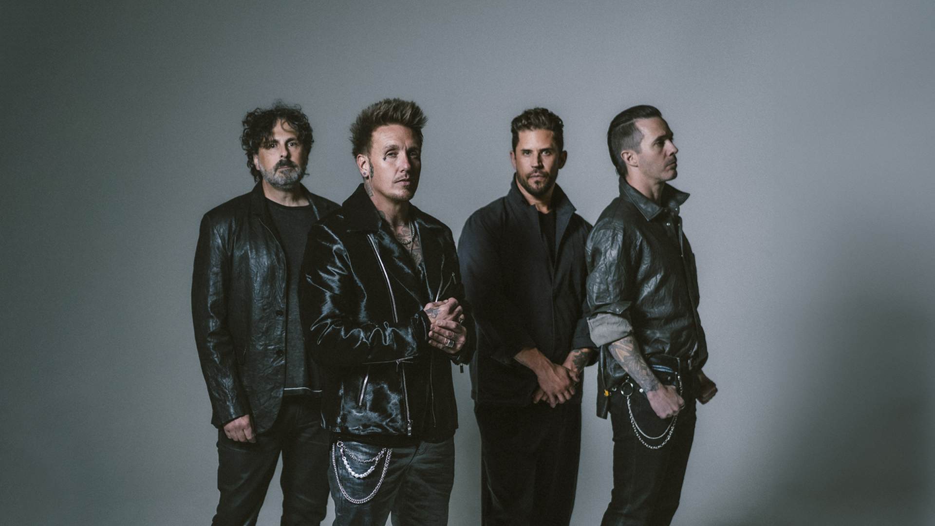 Papa Roach - El Ascenso de la Cucaracha Tour