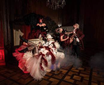 Маскарадный бал Cirque Rouge